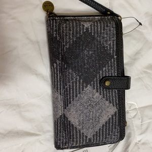COPY - The Sak wallet new with tags